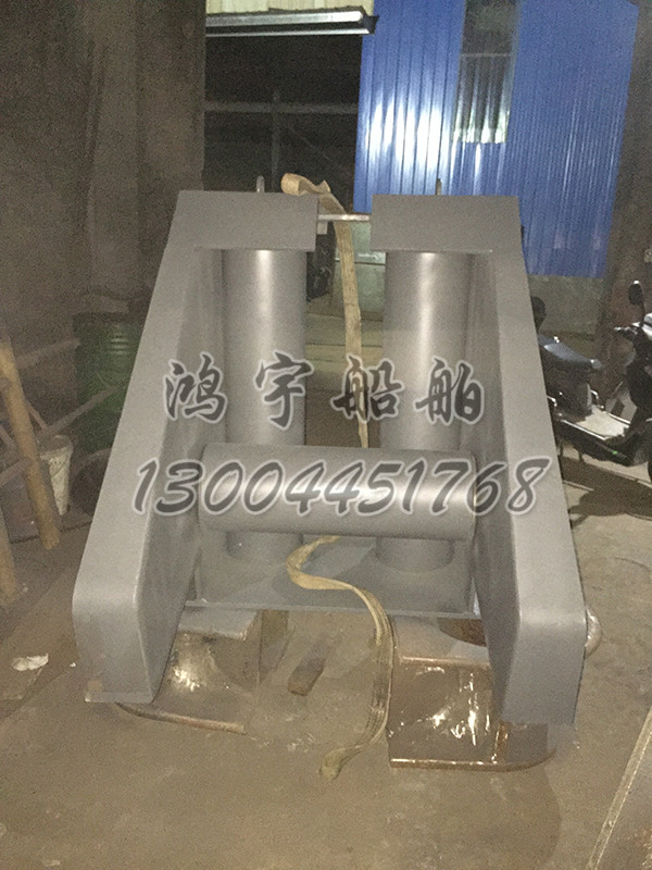 非標滾柱導(dǎo)纜器-2